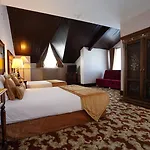 لو يازجي فندق 3*